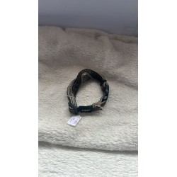 Collier en tissus brun avec des os en beige 2ème main